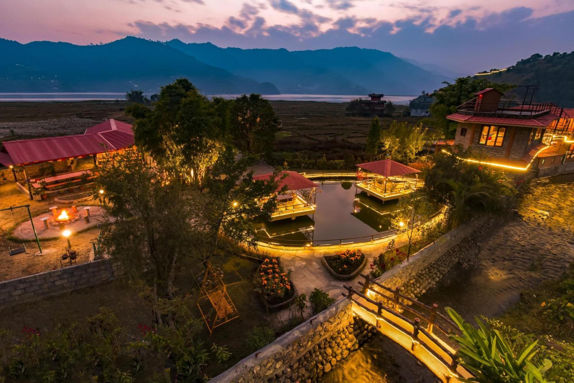 Albergue Zostel Pokhara Exterior foto